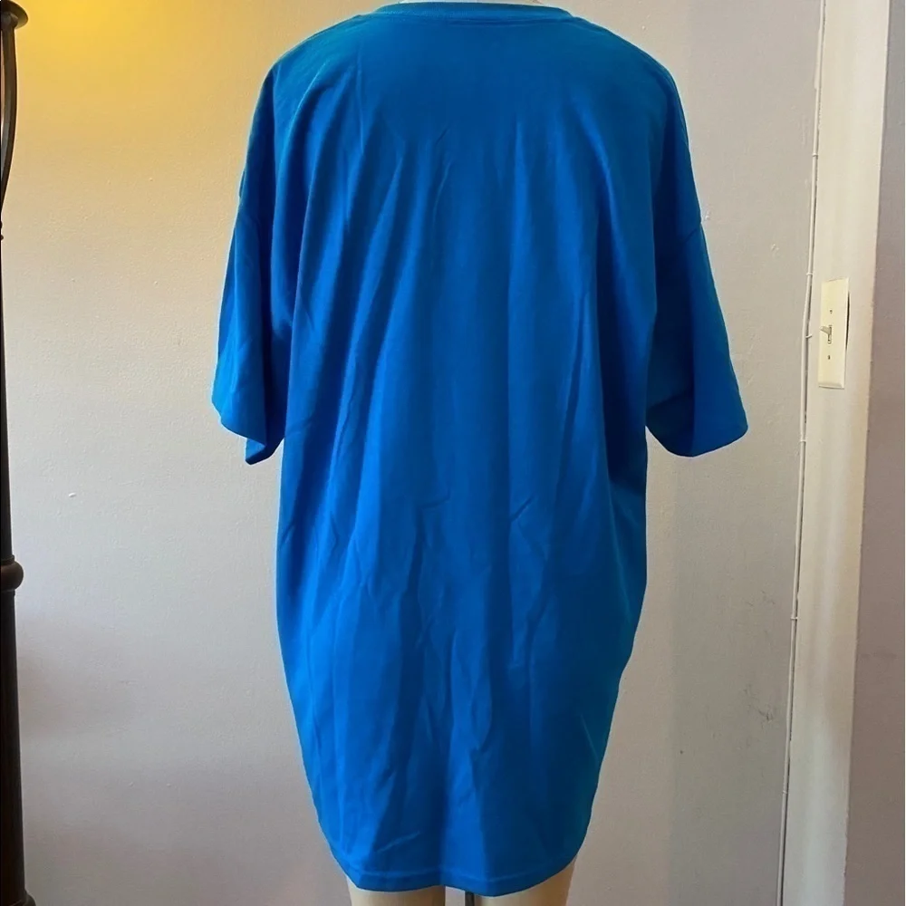 NEW T-Shirt Dedicated To Essential & Front Line Worker Size XL